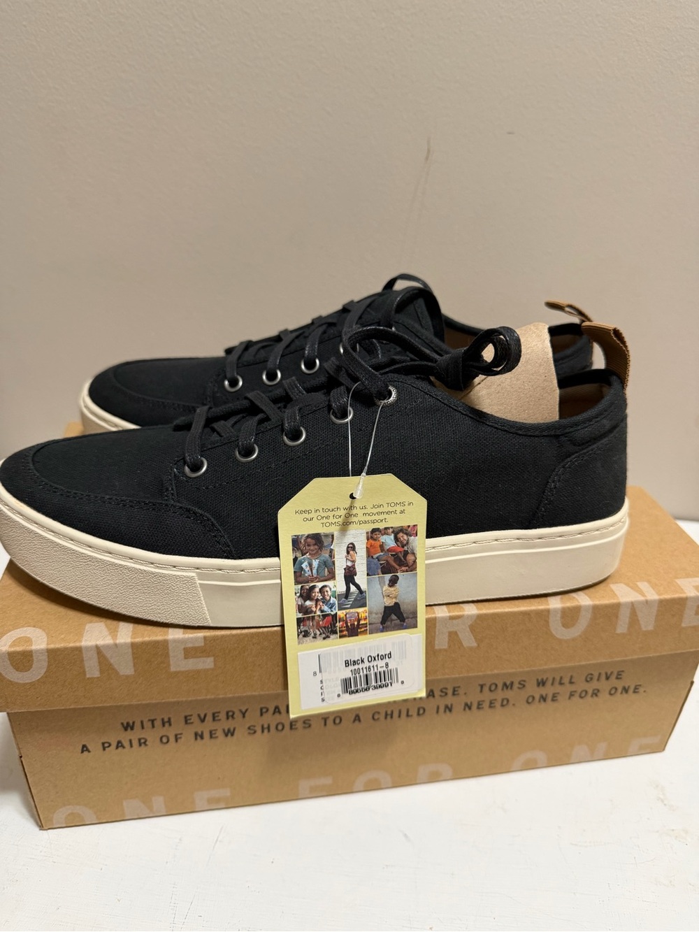 TOMS Landen Black Canvas Lace Up Sneakers Men’s 8 NWT